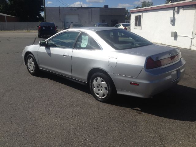 2001 Honda Accord 2.5i AWD Sedan