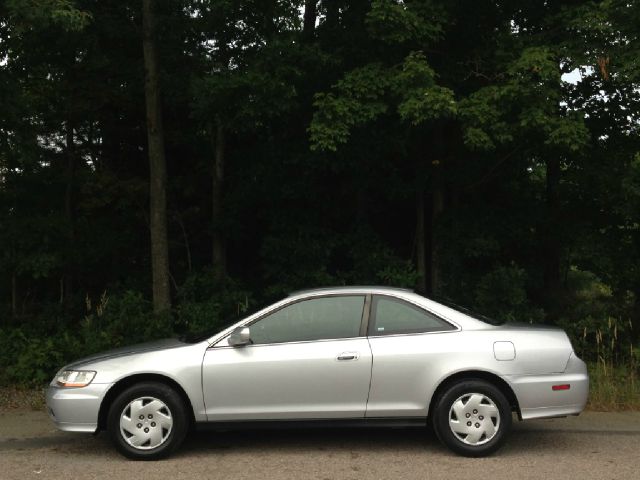 2001 Honda Accord 2.5i AWD Sedan