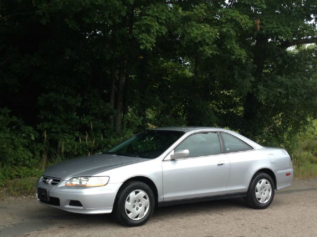 2001 Honda Accord 2.5i AWD Sedan