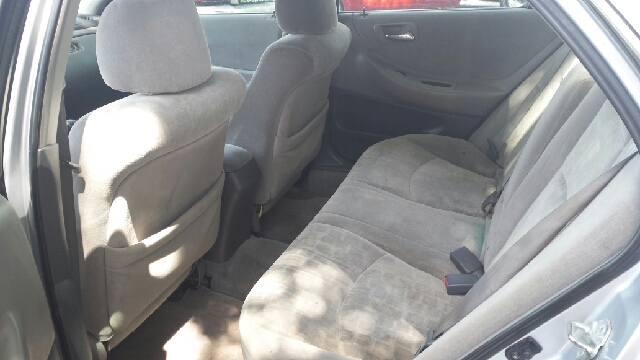 2001 Honda Accord ZQ8 LS