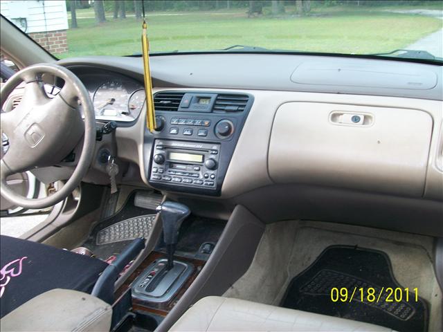 2001 Honda Accord Unknown
