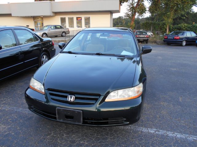 2001 Honda Accord 4dr Sdn SES Standard