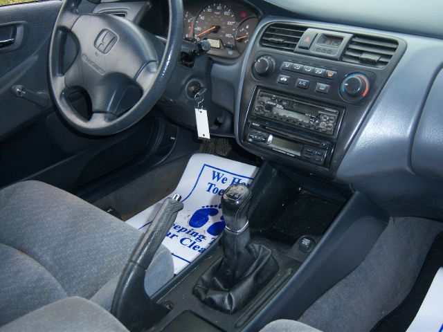 2001 Honda Accord Sedan Signature Limited