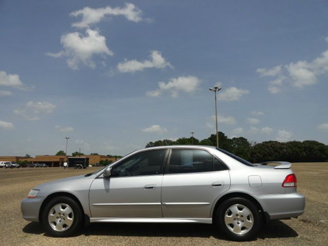 2001 Honda Accord WRX Premium 4-door