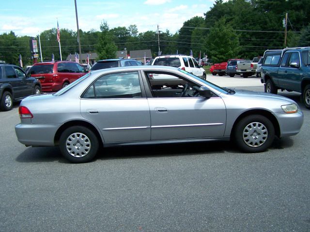 2002 Honda Accord 4dr Sdn SES Standard