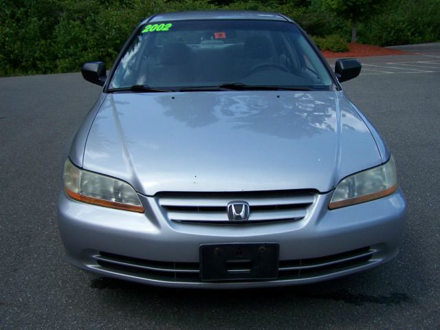 2002 Honda Accord 4dr Sdn SES Standard