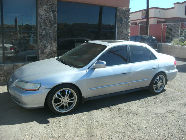 2002 Honda Accord Elite,nav,moon,dvd,chrome Wheels