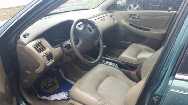 2002 Honda Accord WRX Premium 4-door