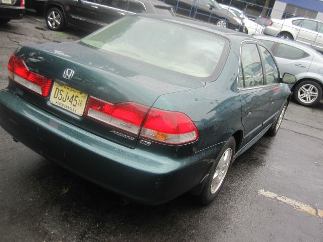 2002 Honda Accord WRX Premium 4-door