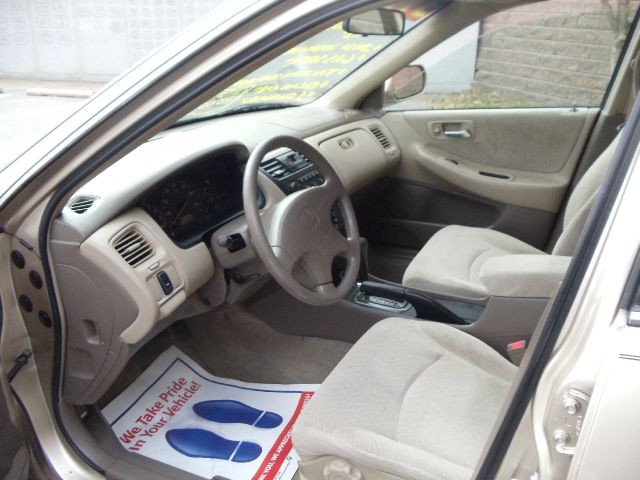 2002 Honda Accord EXT CAB 134.0 WB 2WD LT1