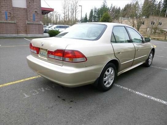 2002 Honda Accord ZQ8 LS