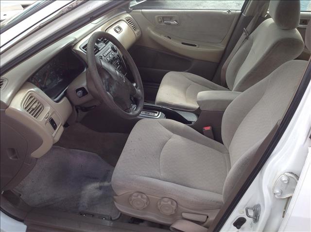 2002 Honda Accord EXT CAB 134.0 WB 2WD LT1