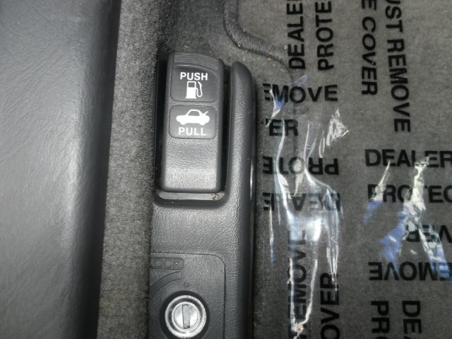 2002 Honda Accord 4dr Sdn SES Standard