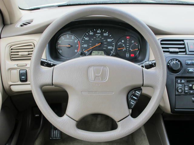 2002 Honda Accord EXT CAB 134.0 WB 2WD LT1