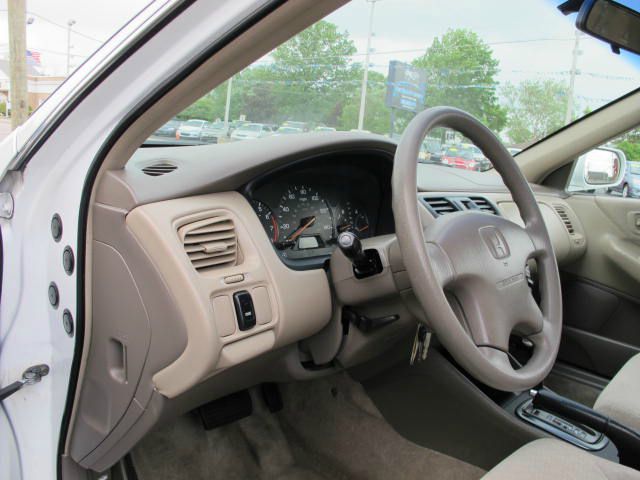 2002 Honda Accord EXT CAB 134.0 WB 2WD LT1