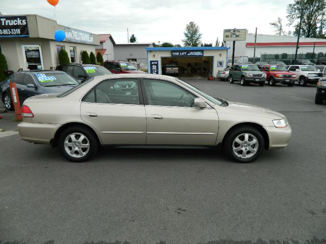 2002 Honda Accord ZQ8 LS