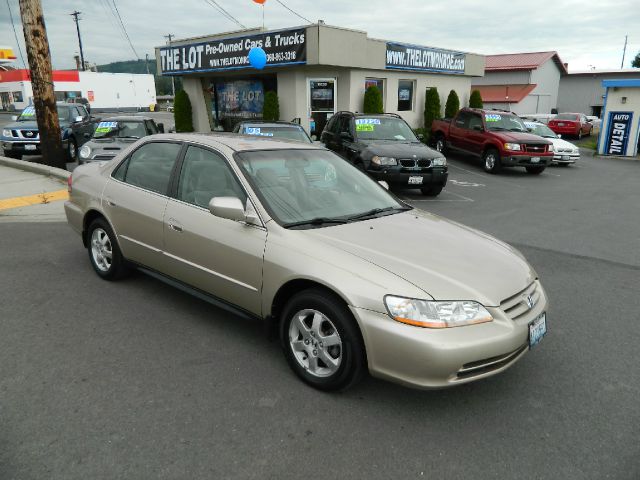 2002 Honda Accord ZQ8 LS