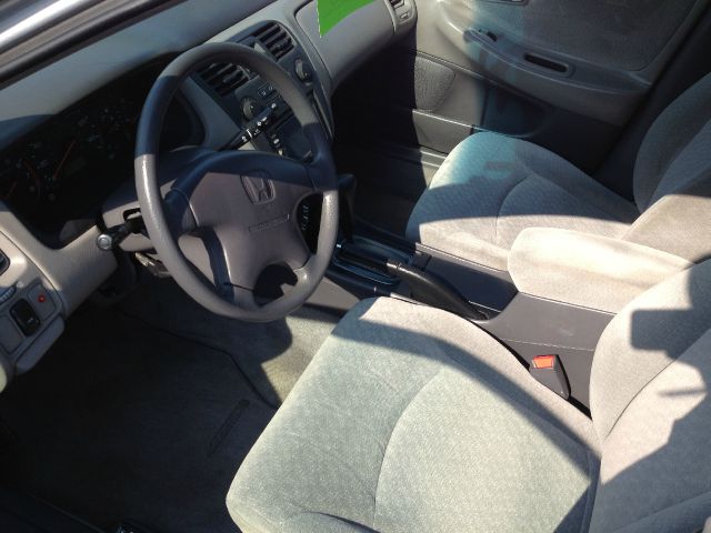 2002 Honda Accord EXT CAB 134.0 WB 2WD LT1