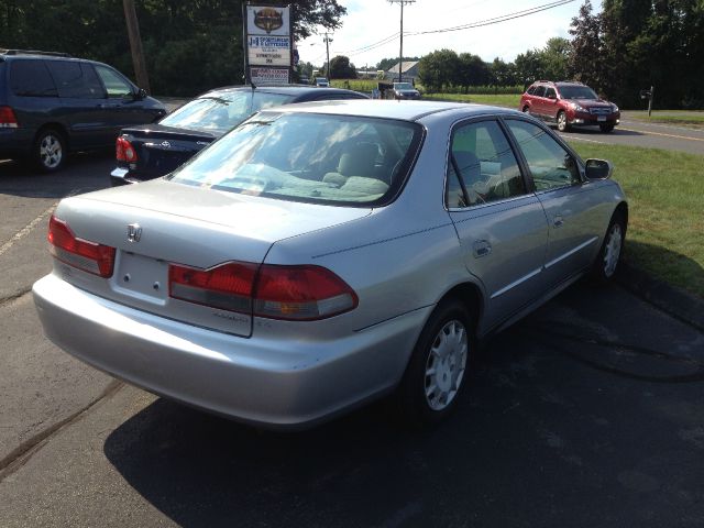 2002 Honda Accord EXT CAB 134.0 WB 2WD LT1