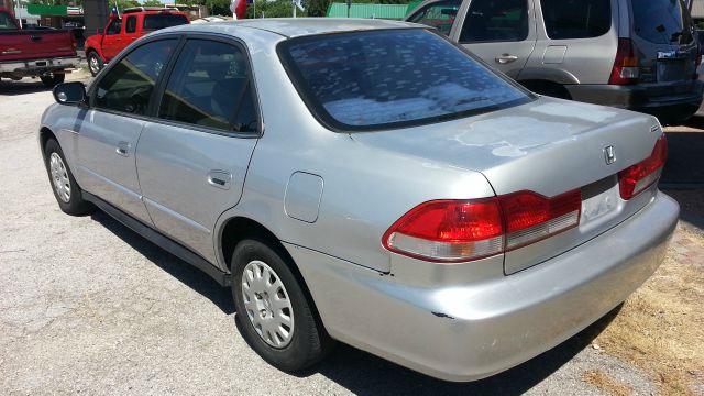 2002 Honda Accord 4dr Sdn SES Standard
