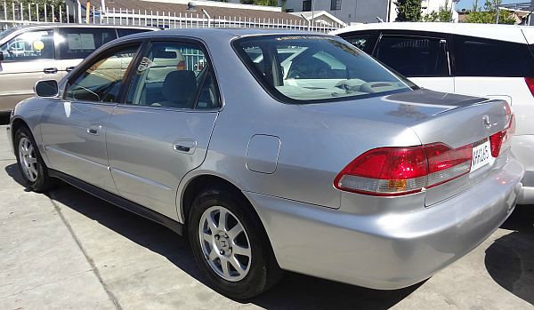 2002 Honda Accord Elite,nav,moon,dvd,chrome Wheels
