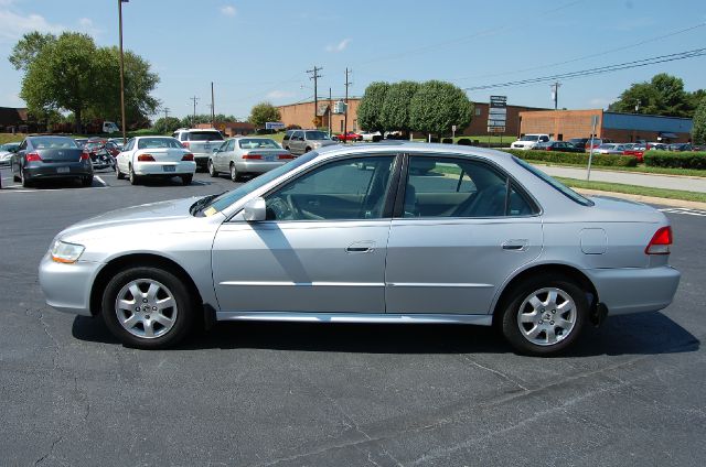 2002 Honda Accord ZQ8 LS