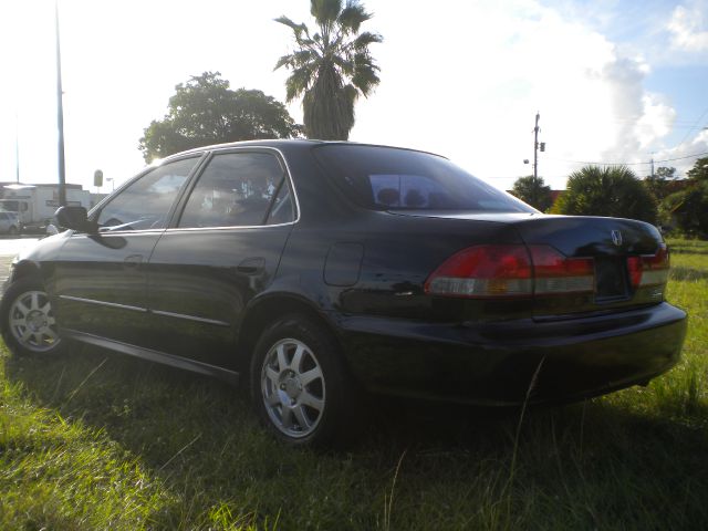 2002 Honda Accord Elite,nav,moon,dvd,chrome Wheels
