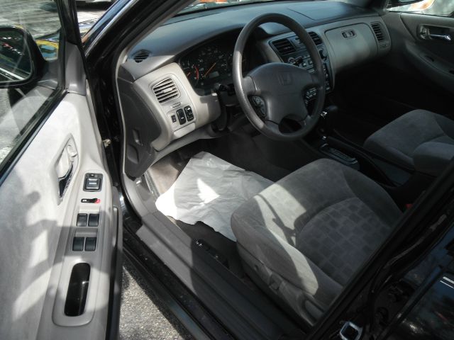 2002 Honda Accord Elite,nav,moon,dvd,chrome Wheels