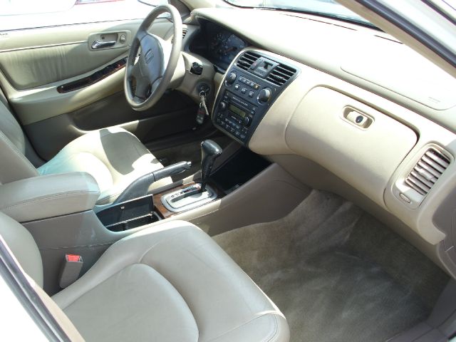 2002 Honda Accord 2.0T Quattro AWD