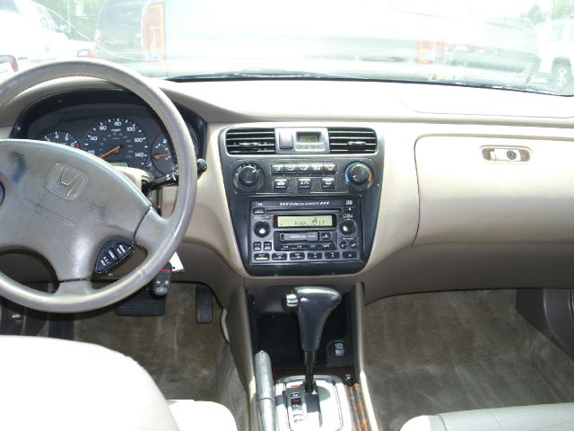 2002 Honda Accord 2.0T Quattro AWD