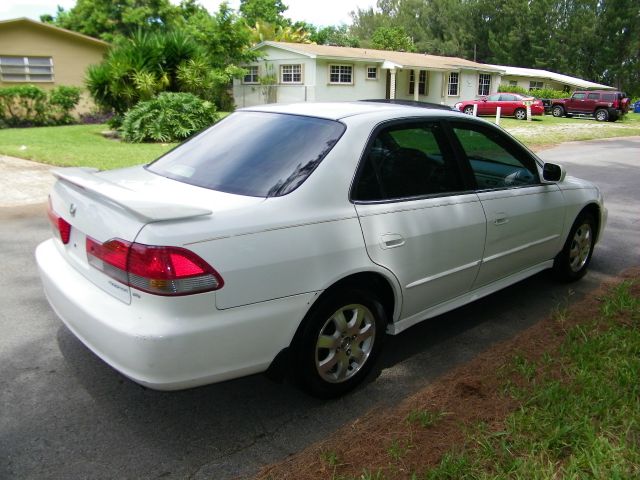 2002 Honda Accord ZQ8 LS
