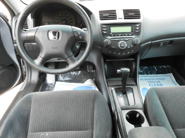 2003 Honda Accord 2dr Reg Cab 120.5 WB