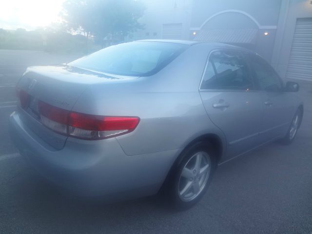 2003 Honda Accord 3.5L RWD