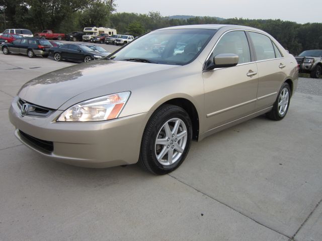 2003 Honda Accord Leather, 3rd Row 4x4 Sunroof