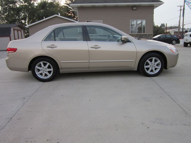 2003 Honda Accord Leather, 3rd Row 4x4 Sunroof