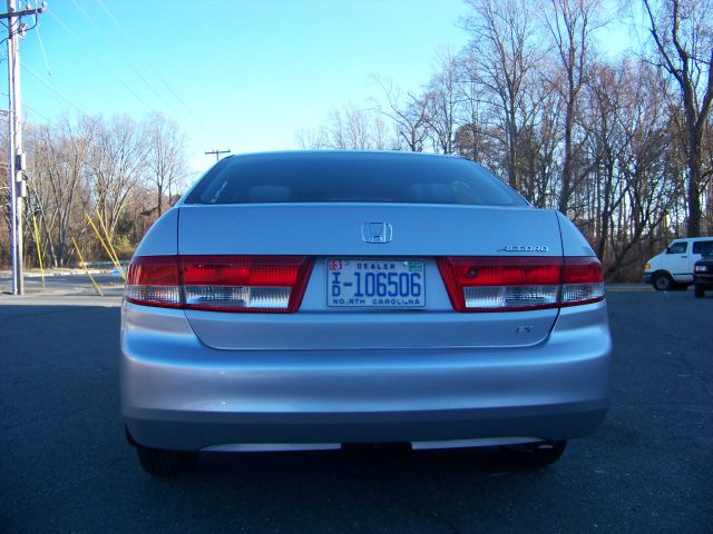 2003 Honda Accord 3.5L RWD