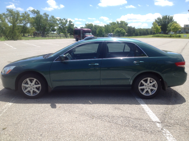 2003 Honda Accord 4WD Ext Cab 134.0 SLE2