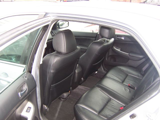 2003 Honda Accord 3.5L RWD