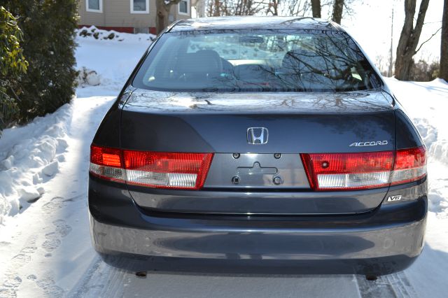 2003 Honda Accord 4WD Ext Cab 134.0 SLE2