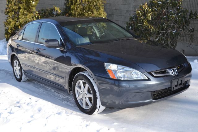 2003 Honda Accord 4WD Ext Cab 134.0 SLE2