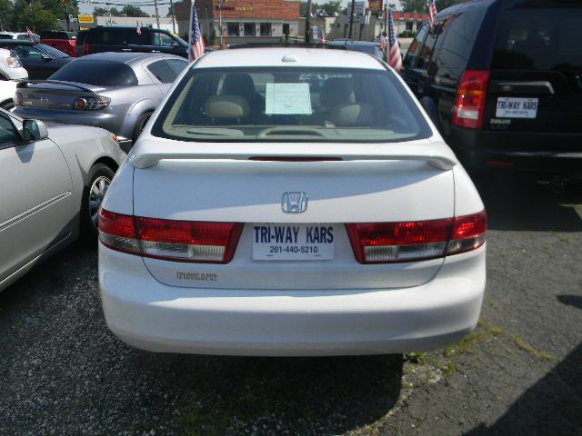2003 Honda Accord 3.5L RWD