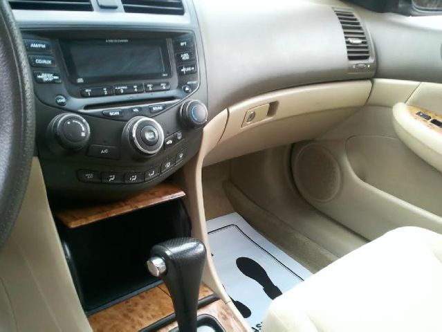 2003 Honda Accord 3.5L RWD