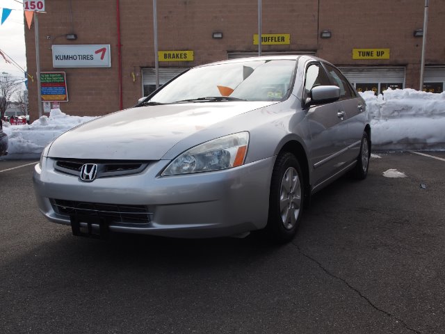 2003 Honda Accord 4WD Ext Cab 134.0 SLE2