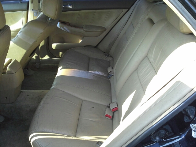 2003 Honda Accord 4WD Ext Cab 134.0 SLE2