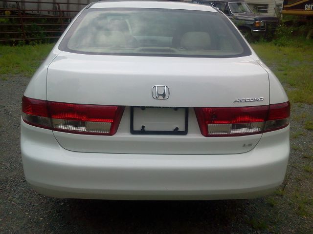 2003 Honda Accord Ext Cab 155.5 WB