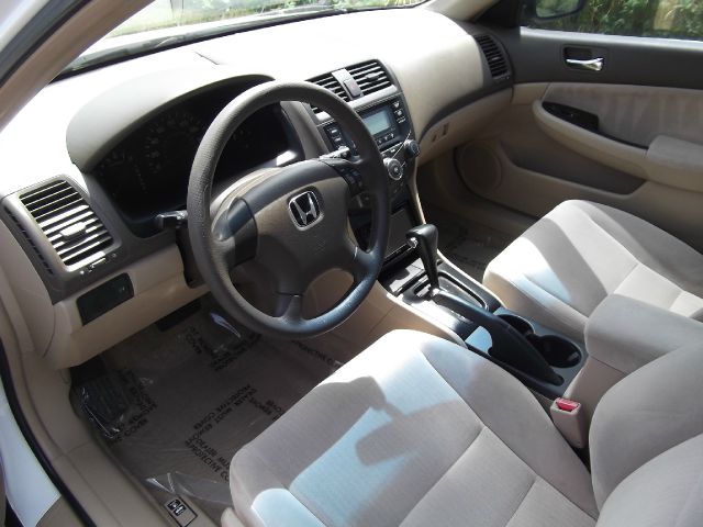 2003 Honda Accord 2dr Reg Cab 120.5 WB