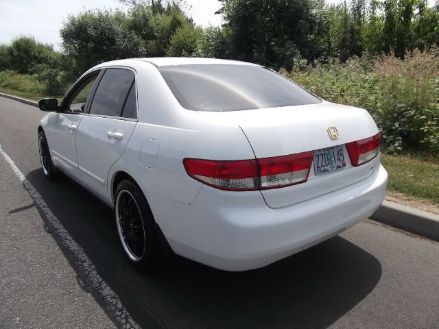 2003 Honda Accord 2dr Reg Cab 120.5 WB