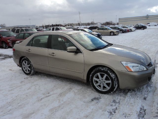 2003 Honda Accord 4WD Ext Cab 134.0 SLE2