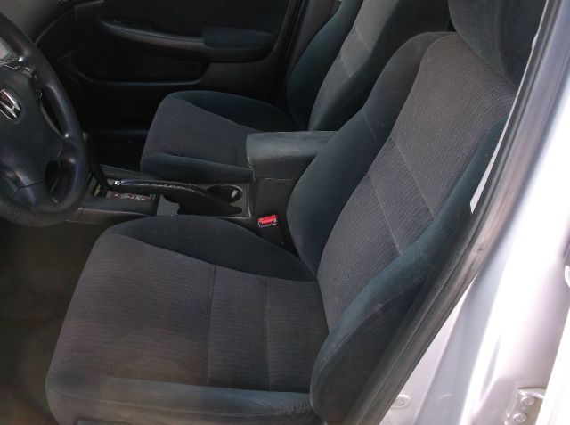 2003 Honda Accord 2dr Reg Cab 120.5 WB