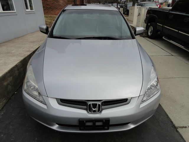 2003 Honda Accord 4WD Ext Cab 134.0 SLE2